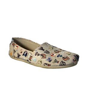 Charming Beige Printed Loafers